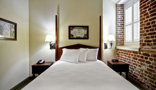Suite, 1 Queen Bed, Non Smoking