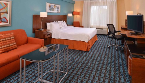 Studio Suite, 1 King Bed, Non Smoking