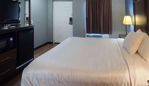 Room, 1 King Bed, Accessible, Non Smoking