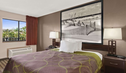 Standard Room, 1 King Bed, Smoking