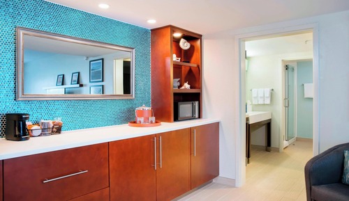 Suite, 1 Bedroom, Balcony