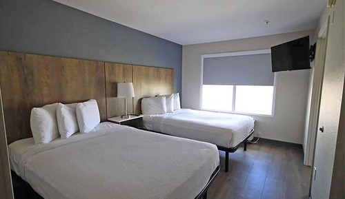 Suite, 2 Double Beds, Non Smoking