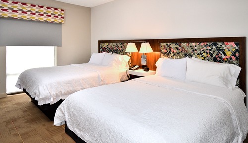 Suite, 2 Queen Beds, Non Smoking