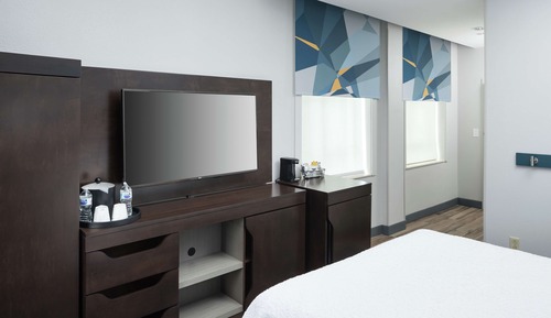 One Full Bed, Non-Smoking, Accessible
