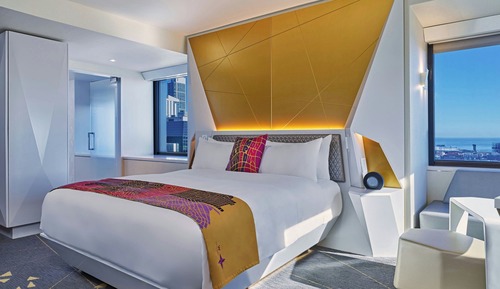 Studio Suite, 1 King Bed, Corner (Hearing Accessible)
