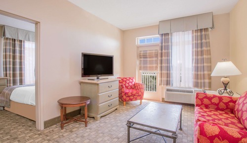 Suite, 1 Bedroom, Non Smoking (2 Queen Beds)