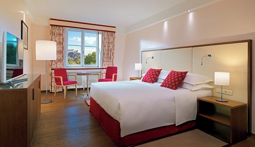 Deluxe Room, 1 King Bed, Park View