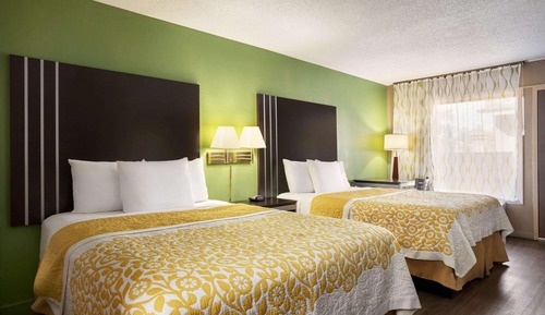 Standard Room, 2 Queen Beds, Smoking
