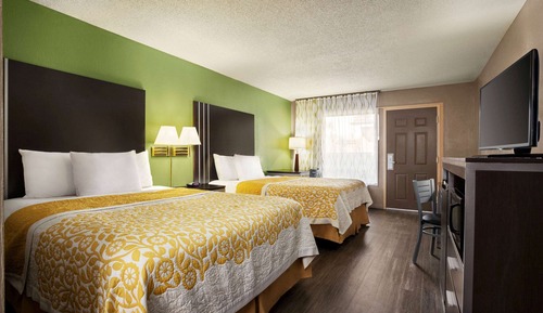 Standard Room, 2 Queen Beds, Smoking