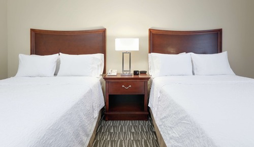 Two queen beds non smoking