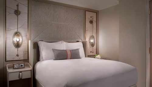 Room, 1 King Bed, Limited View