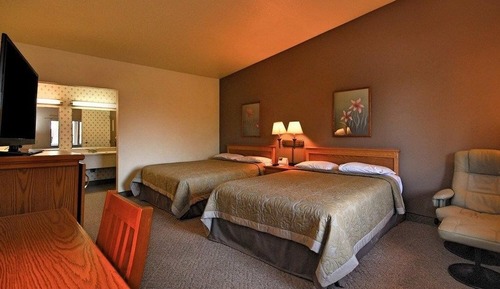 Basic Room, 2 Queen Beds