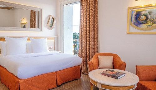 Junior Suite