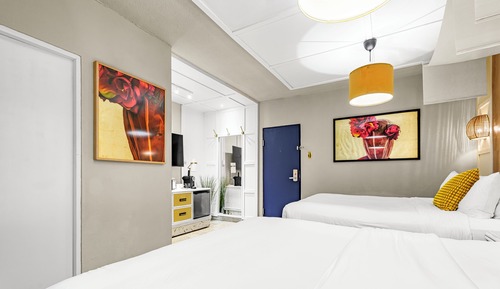 Standard Double Room, 2 Queen Beds