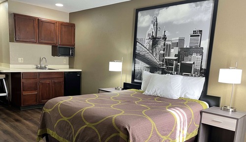 Efficiency, Room, 1 Queen Bed, Non Smoking