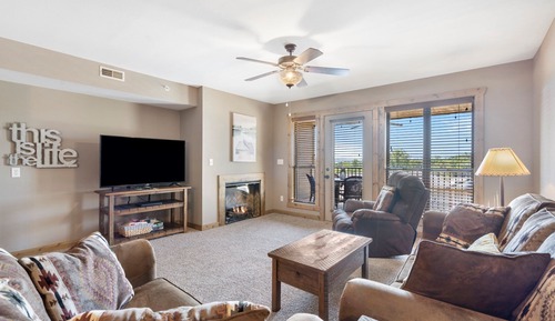 2-BD Condo - Terrace Level - 1503