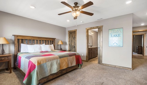 3-BD Lake View Condo - Walk-In Level - 1110