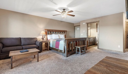 2-BD Lake View Condo - Walk-In Level - 1206