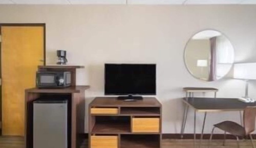 Studio Suite, 1 King Bed, Non Smoking