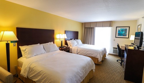 Standard Room, 2 Queen Beds, Balcony