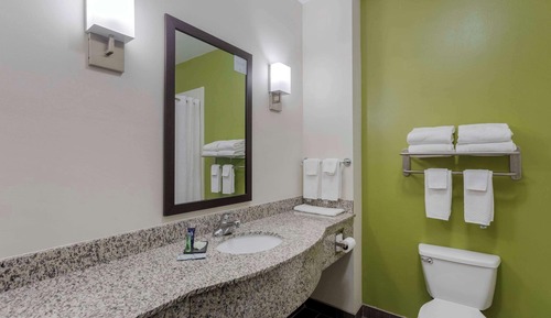 Suite, 2 Queen Beds, Non Smoking