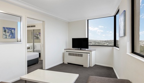 Superior One-Bedroom Apartment