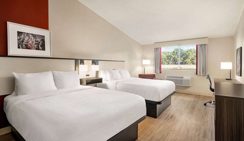 Standard Room, 2 Queen Beds, Non Smoking (Newly Renovated)