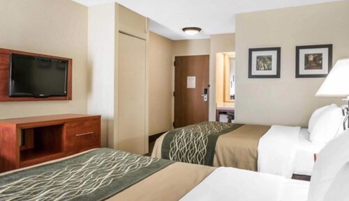 Standard Room, 2 Queen Beds, Non Smoking