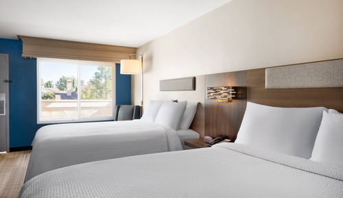 Standard Room, 2 Queen Beds