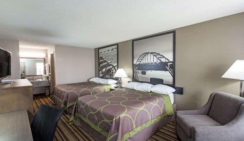Room, 2 Queen Beds, Smoking