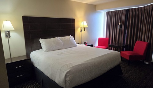 Standard Room, 1 King Bed