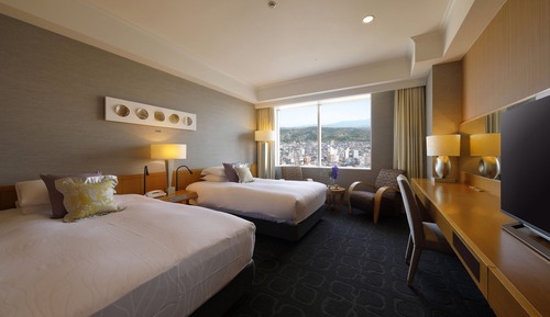 High Floor Luxe Twin Room, Non Smoking, 31sqm