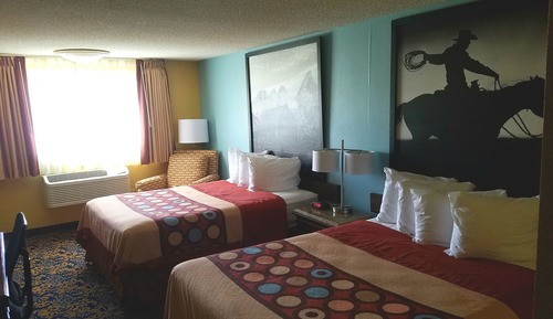 Room, 2 Queen Beds, Non Smoking