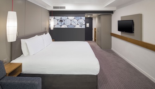Premium Room, 1 King Bed with Sofa bed