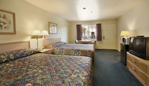 Standard Room, 2 Queen Beds