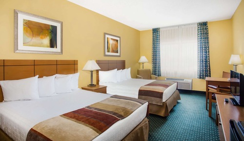 Room, 2 Queen Beds, Non Smoking