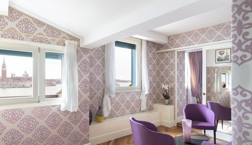 Suite, Lagoon View (Jules Verne)