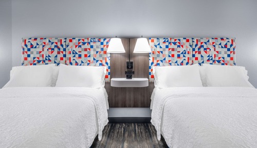 Room, 2 Queen Beds, Non Smoking