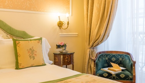 Basic Double Room, 1 Queen Bed (150cm wide bed)
