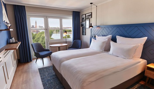 Comfort Room, Park View