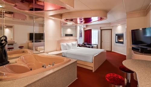 Suite, 1 King Bed, Non Smoking, Jetted Tub