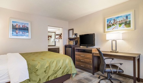 Standard Room, 1 Queen Bed, Non Smoking