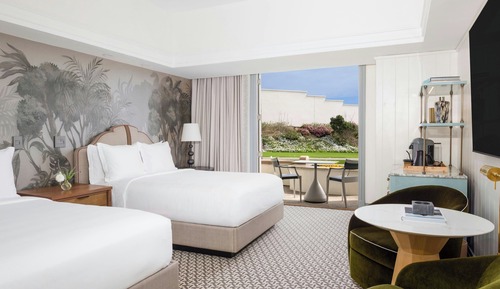 Room, 1 King Bed, Non Smoking, Ocean View (Patio)