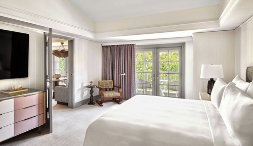 Executive Suite, 1 Bedroom, Resort View (Mobility Accessible, Tub)