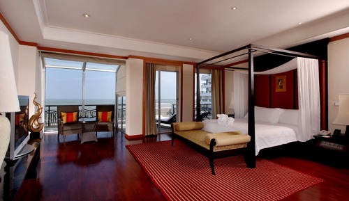 Presidential Suite, Club Lounge Access (Chakri)