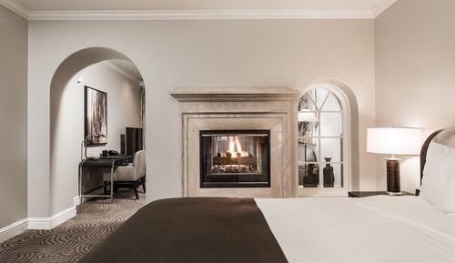 Luxury Studio Suite, 1 King Bed with Sofa bed