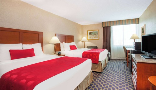 Room, 2 Queen Beds, Accessible, Non Smoking (Mobility)