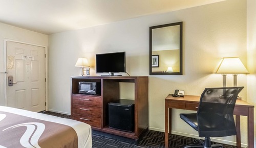 Room, 1 King Bed, Accessible, Non Smoking
