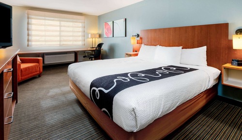 Room, 1 King Bed, Accessible, Non Smoking (Mobility/Hearing Accessible)