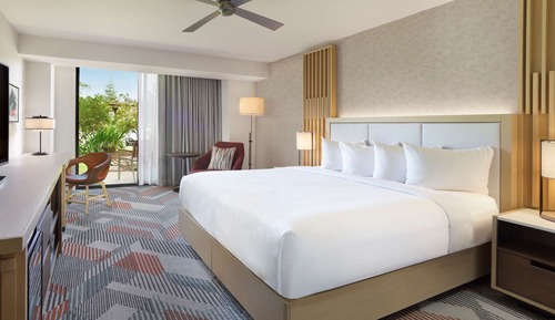 Room, 1 King Bed, Patio